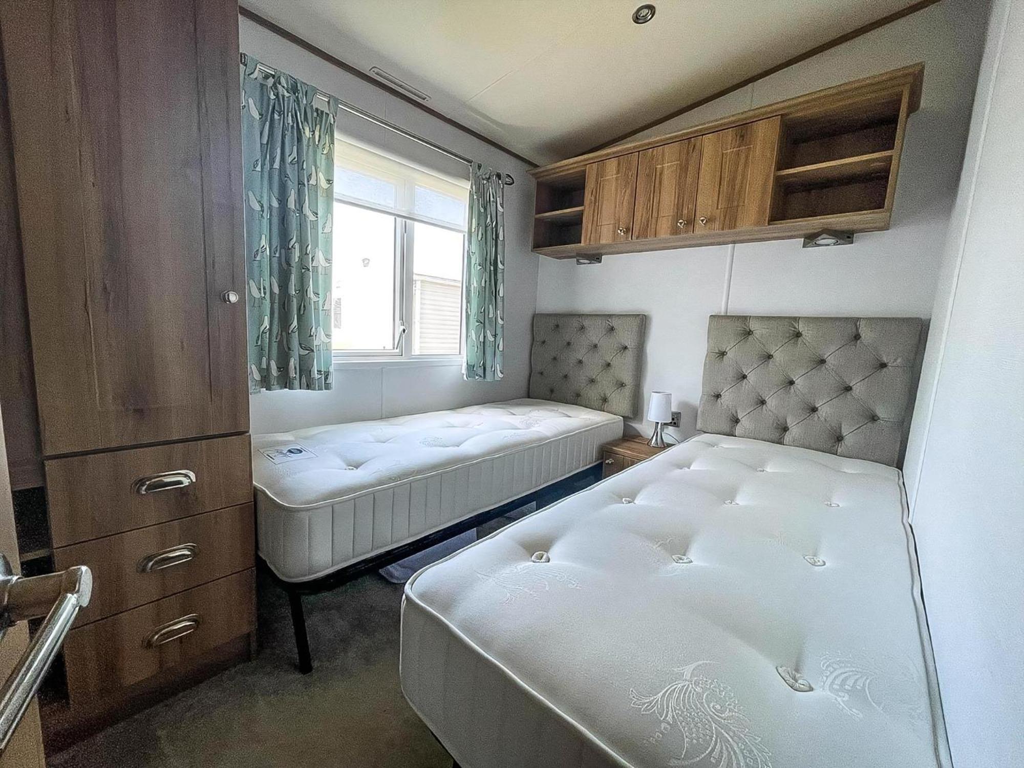 Beautiful Caravan With Decking At Carlton Meres Holiday Park, Suffolk Ref 60022M Saxmundham Zewnętrze zdjęcie